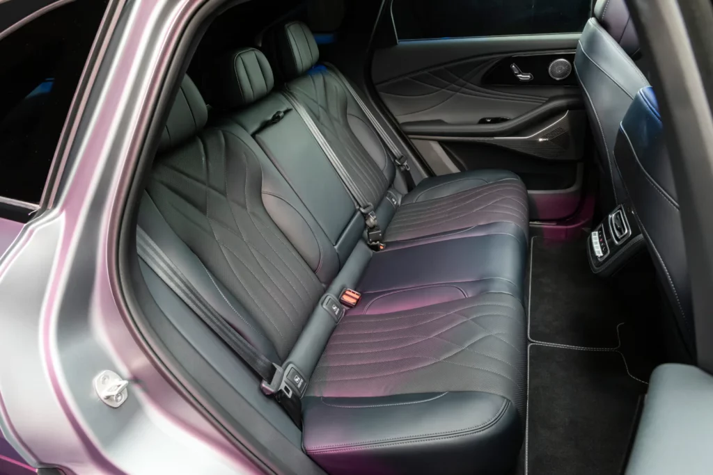 omoda9 interieur genereux